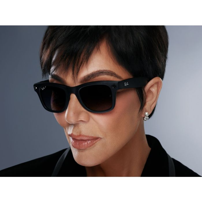 Ray-Ban Meta Wayfarer Black / Gradient Graphite RW4008WearablesIconic Meets Smart: The classic Ray-Ban Wayfarer gets a tech upgrade with Meta-powered smart features. Hands-Free Convenience: Capture photos, record videos, listen to music, and make calls—di