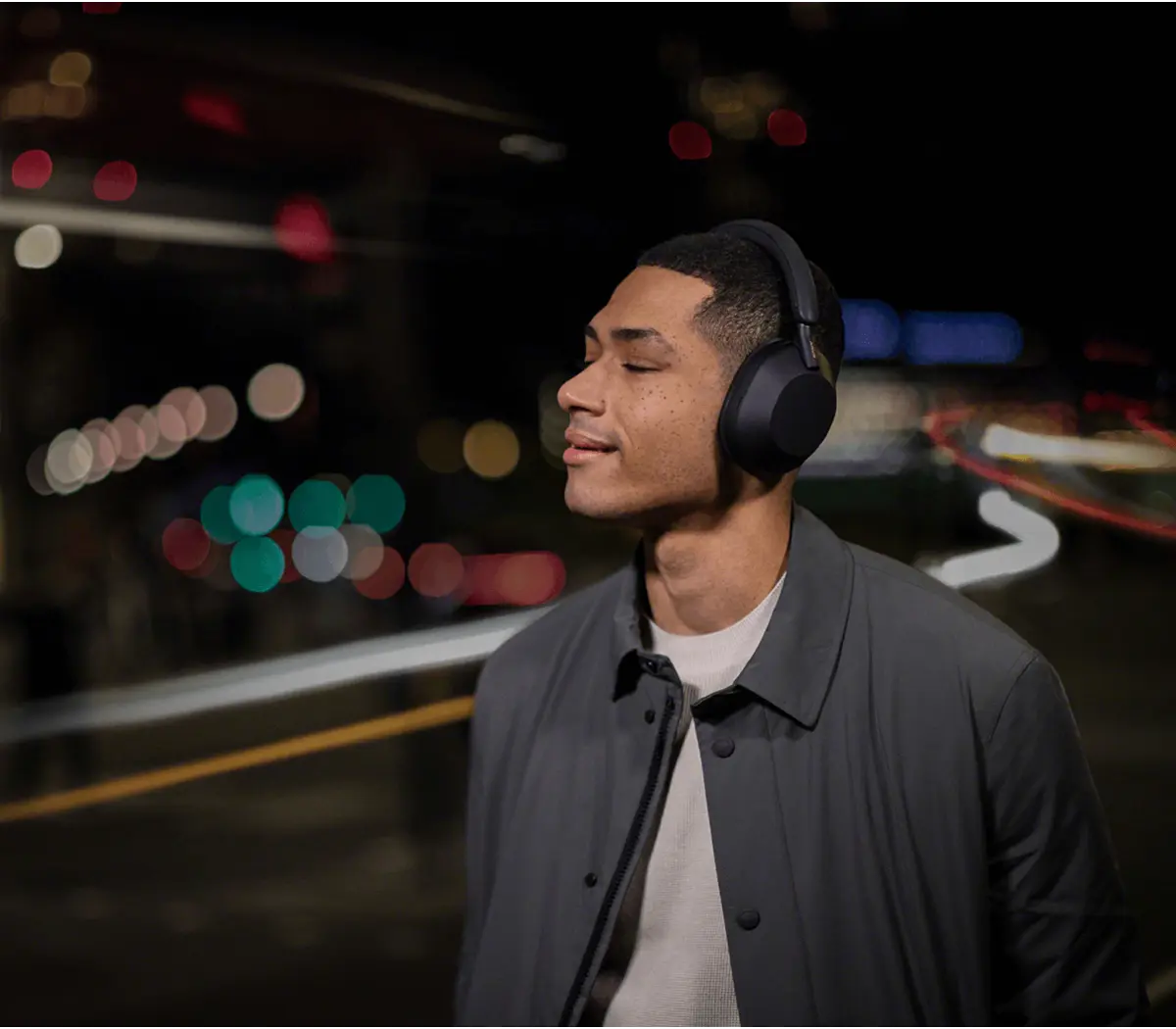 Sony WH-1000XM5 Wireless Noise Cancelling HeadphonesHeadphonesSony WH-1000XM5 Wireless Noise Cancelling Headphones Industry-leading noise cancellation : From airplane noise to people’s voices, our WH-1000XM5 wireless headphones with multiple microphone no