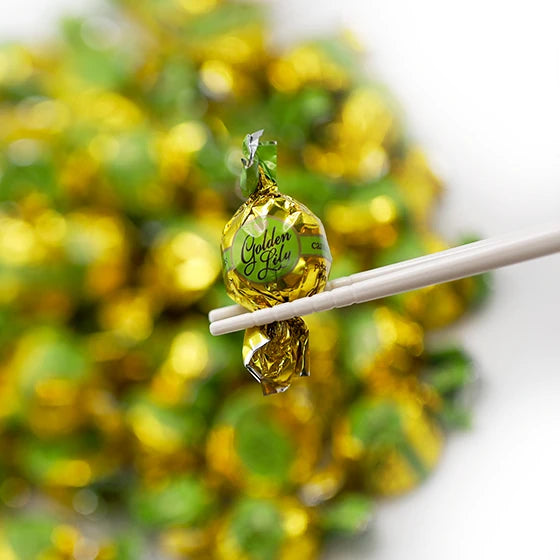 Golden Lily PistachioChocolate & ConfectioneryIngredients: sugar, non-hydrogenated fat (palm oil, shea butter, emulsifier E322 (SOYA), corn starch syrup, dried whey powder from (MILK), cocoa butter substitute (vegetable oil) (hydrogenated palm oil, emulsi