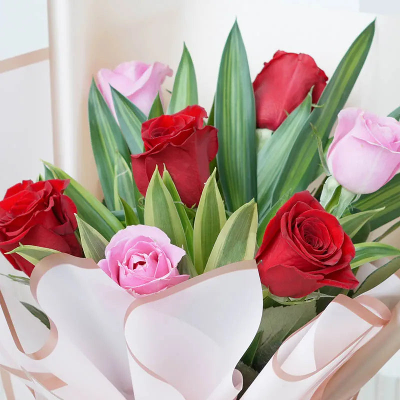 Cute 7 Roses Bouquet