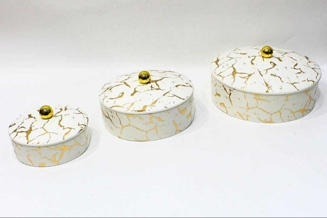 Premium Serveware with Lid - Elegant, Durable & High-Quality Food Storage Set Of 3, PLSM-4Kitchen StorageExpertly crafted to be elegant, durable, and of the highest quality, this Premium Serveware set includes three versatile pieces with lids designed for