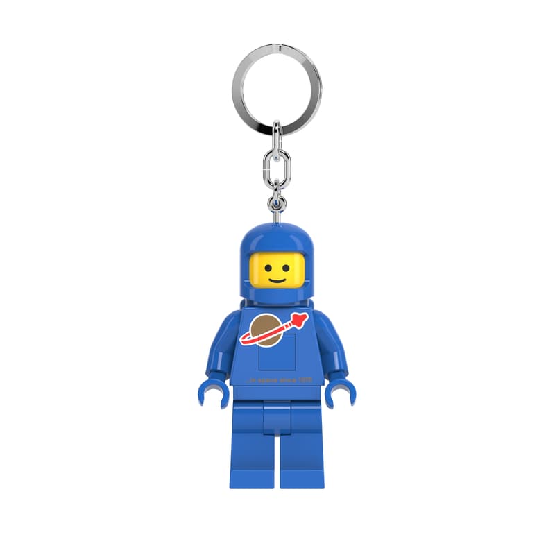 LEGO IQ Minifigures Keychain Light – Blue Spaceman – LED Bag Charm & Key Ring