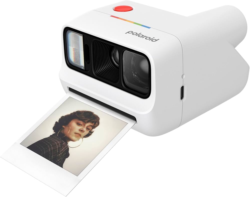 Polaroid Go Gen 3 Instant Camera | Compact Analog Camera | Polaroid Go Film Compatible | Selfie Mirror | Built-in Flash | White