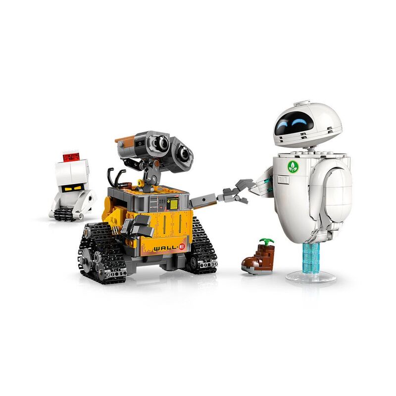 Buildable Wall-E and EVE LEGO display model