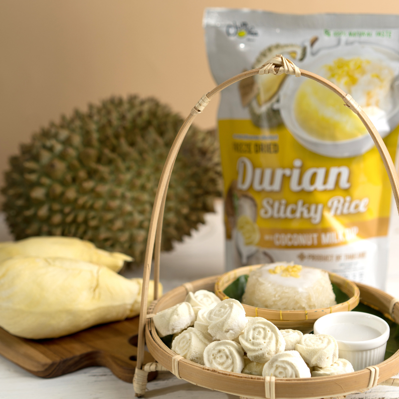 CHIMMA Freeze Dried Durian Sticky Rice with Coconut Milk Dip 50GSnacksAn exotic twist on Thai sticky rice desserts! Enjoy the combination of freeze-dried durian and crispy sweet sticky rice, delivering a crunchy yet creamy texture. Paired with the rich co