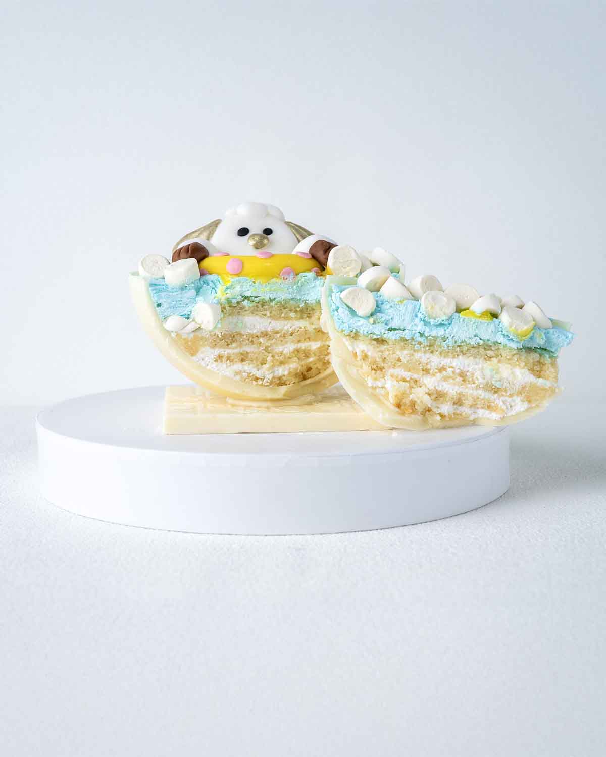 350gms Designer Vanilla EID special cakeChocolate & Confectionery350g Designer Vanilla Eid Special Cake – A Taste of Elegance Make your Eid celebrations memorable with this 350g vanilla cake, expertly designed and decorated to reflect the spirit of the se