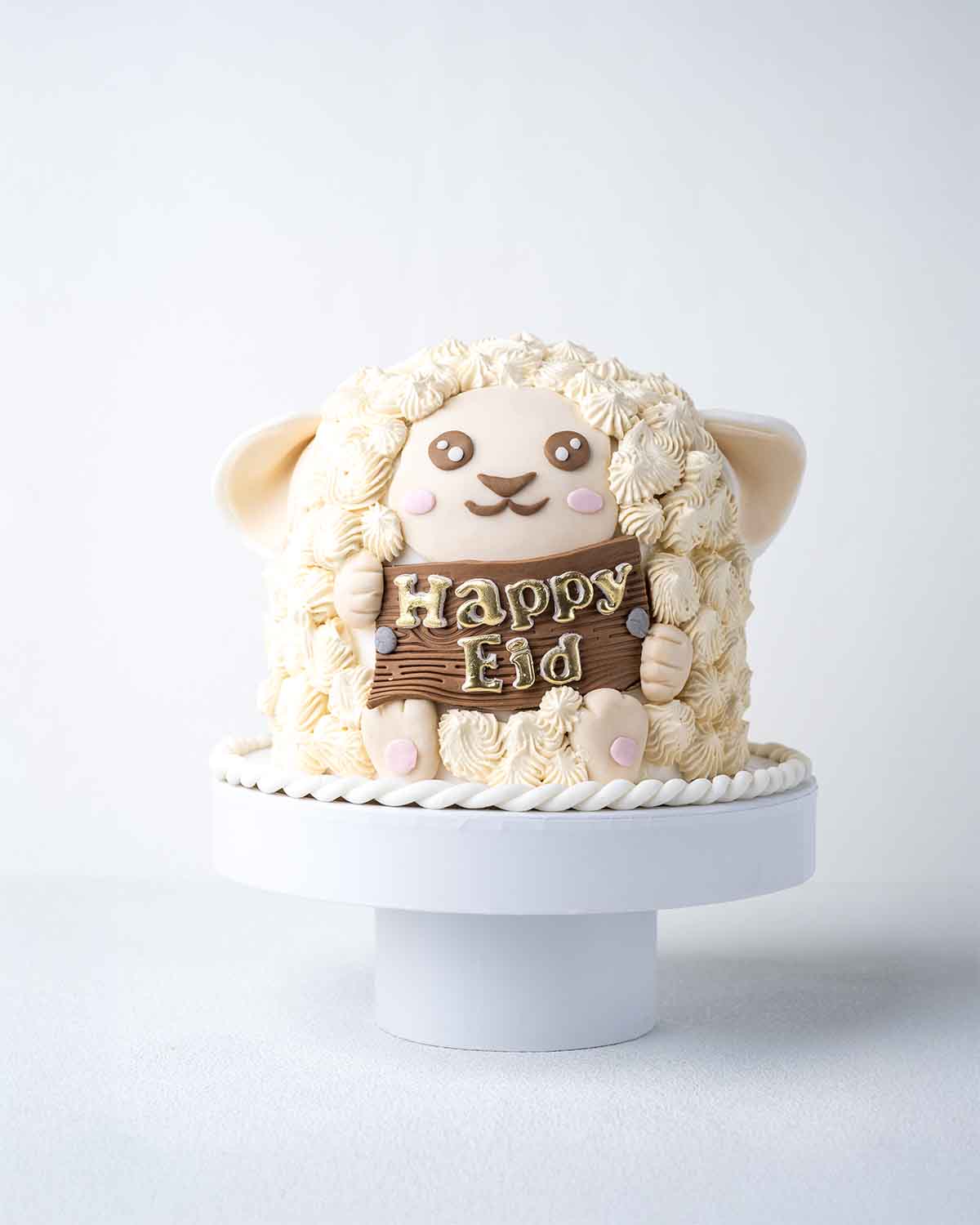 2 Kg 3D Cake EID SpecialChocolate & Confectionery2 Kg 3D Eid Special Cake – A Grand Centerpiece for Eid Celebrations Add a wow factor to your Eid festivities with this 2 kg 3D custom-designed cake from Cravings Café. Expertly crafted and beautifully theme