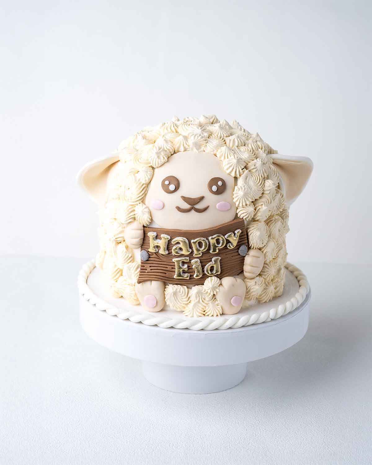 2 Kg 3D Cake EID SpecialChocolate & Confectionery2 Kg 3D Eid Special Cake – A Grand Centerpiece for Eid Celebrations Add a wow factor to your Eid festivities with this 2 kg 3D custom-designed cake from Cravings Café. Expertly crafted and beautifully theme