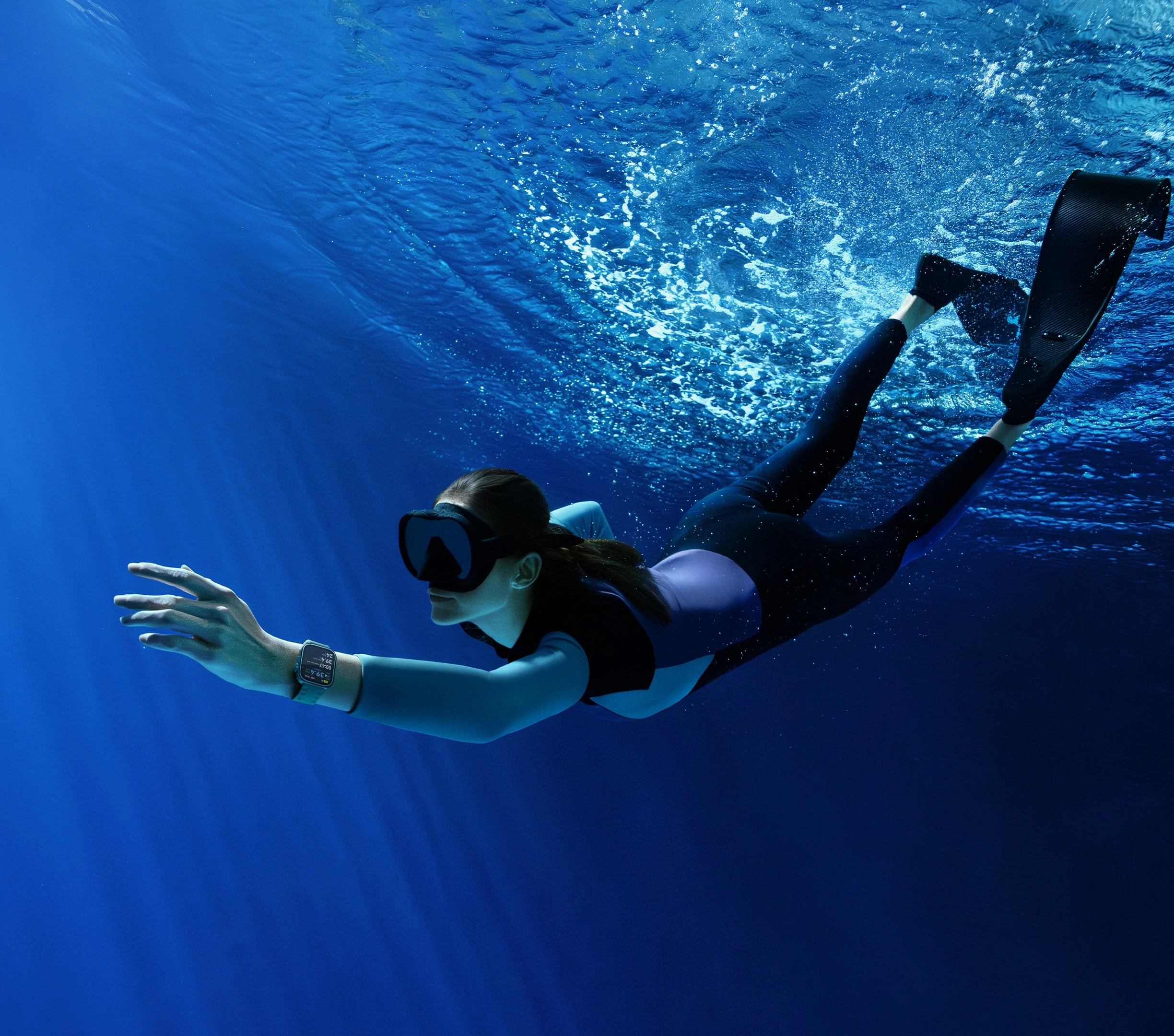 HUAWEI WATCH FIT 4 ProWearablesThe Huawei Watch Fit 4 Pro is a premium smartwatch that combines advanced fitness tracking, robust health monitoring, and a durable design, making it an excellent choice for both everyday users and fitness enthusiasts. Premi