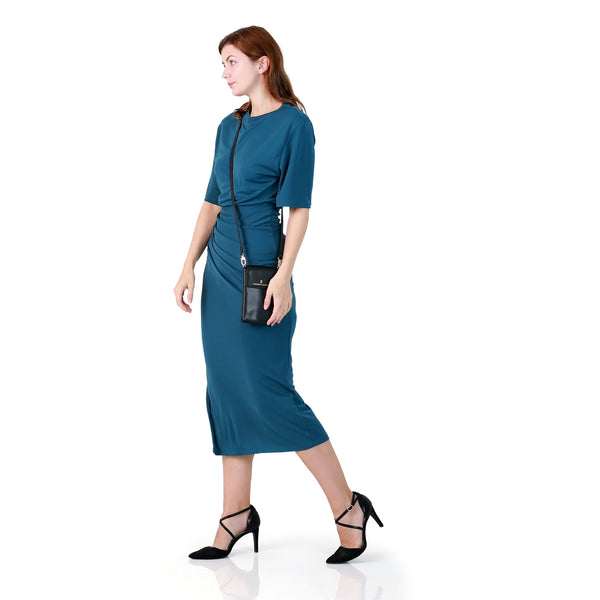 Holborn Classic Anna Leather Phone Pouch Flapped BlackHandbags & WalletsElevate your style with the Anna Leather Phone Pouch Flapped. Crafted from luxurious leather, this black phone pouch is perfect for busy women on-the-go. Keep your phone safe and secu