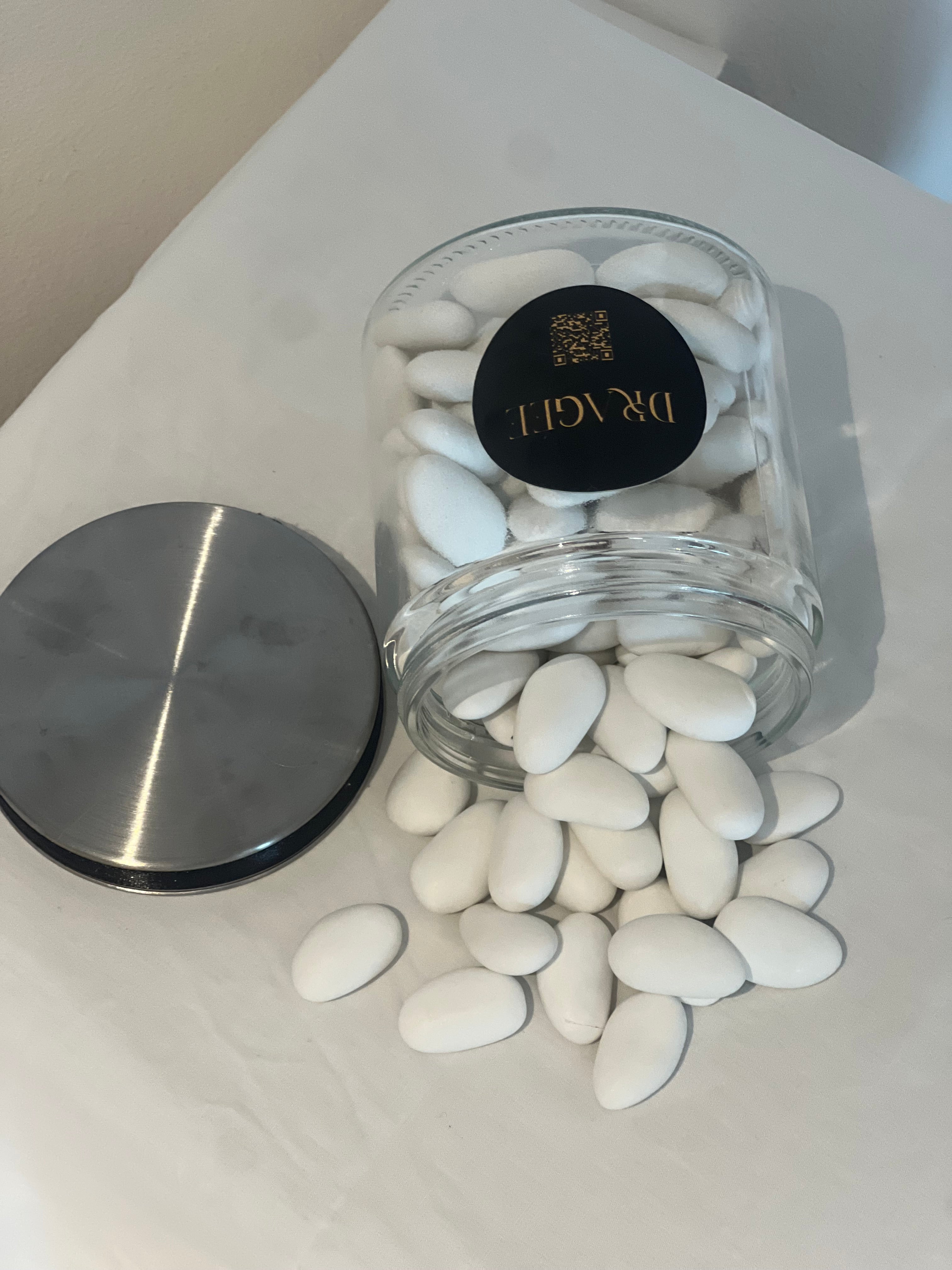 White Sugar-Coated Almond Dragees 330g