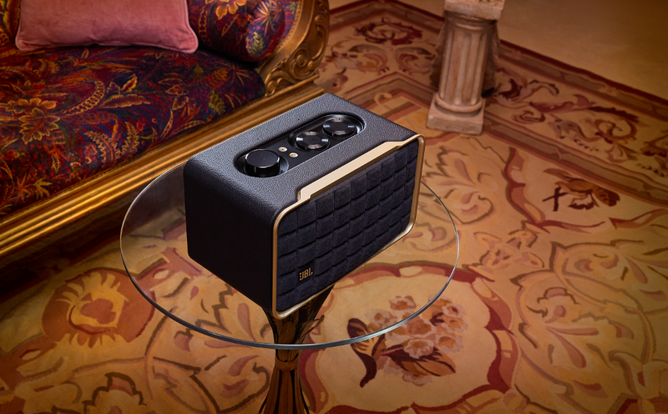 JBL Authentics 200 Smart Home Speaker - BlackAudio & Video🔊 90W Powerful Stereo Sound – Dual 25mm tweeters and a 5" woofer with passive radiator deliver deep bass and crisp highs. 🏠 Smart Voice Control – Built-in Alexa and Google Assistant let you contr