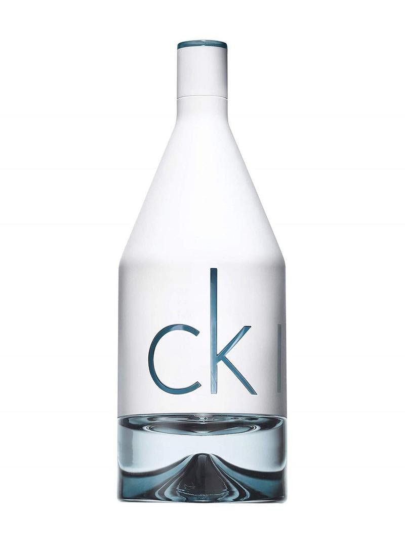 CK In2u Men Eau De ToilettePerfumes & FragrancesTop NotesLemon and Tomato Leaf.Middle NotesCacao Pod.Base Notes:Cedar, White Musk and Vetiver.
