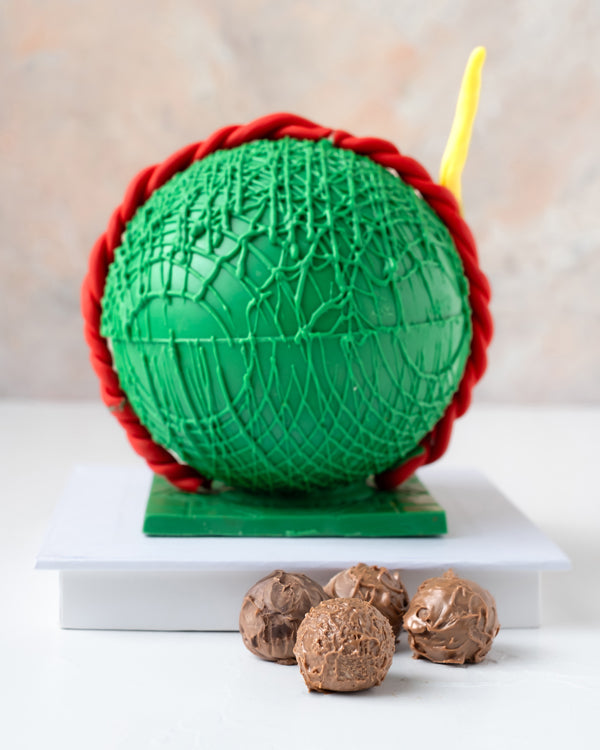 3D Smashable Chocolate Fire CrackerChocolate & ConfectioneryYour Gift Contains: • Approx. 500grams Chocolate Smash Bomb • Filled with 10 Assorted Milk Chocolate Assorted Truffles • Flavors: Pistachio, Hazelnut, Speculoos, Peanut Butter and Roche • Chocola