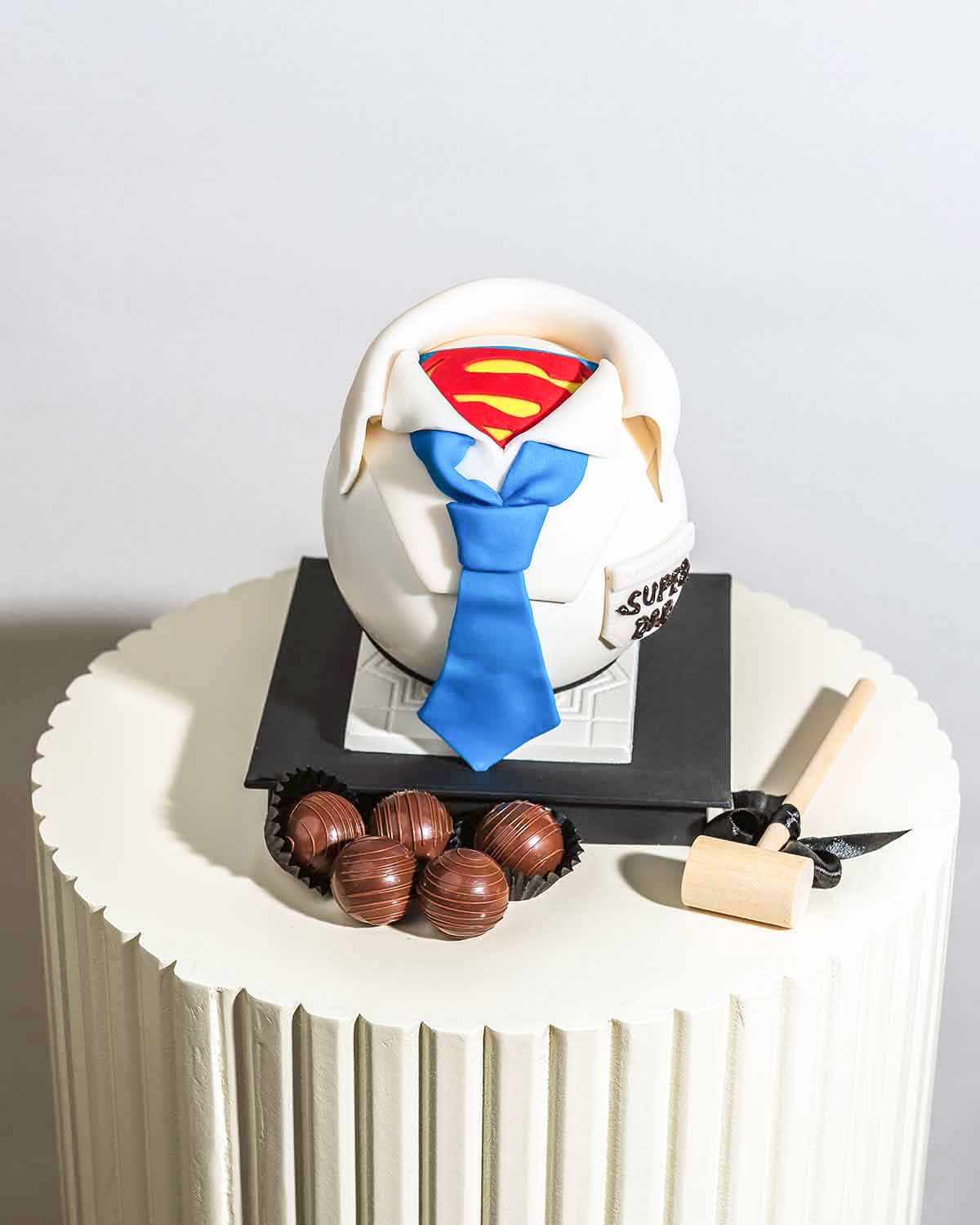 My Super Dad Smashable ChocolateChocolate & ConfectioneryYour Gift Contains:• Fathers Day theme, Super Hero smash ball • 10 Milk Chocolate Assorted Truffles • Flavors: Pistachio, Hazelnut, Speculoos, Peanut Butter and Roche (more flavor choices available)