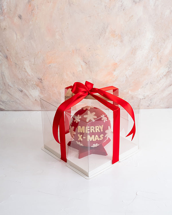 Xmas Piñata BallChocolate & ConfectioneryYour Gift Contains: • Smash ball with 8 chunky Christmas theme assorted chocolates • Flavors: Pistachio, Sepculoos, Hazelnut, Praline, Peanut Butter • Hammer: 1 • Size of Chocolate: 12x12x14cm • Box Size: 20x20x20c