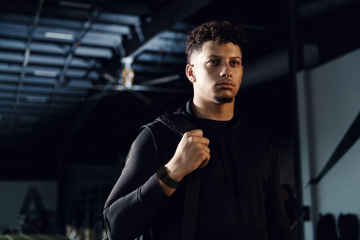 WHOOP 4.0 With 12 Month Subscription – Wearable Health, Fitness & Activity Tracker – Continuous Monitoring, Performance Optimization, Heart Rate Tracking – Improve Sleep, Strain, Recovery, WellnessWearablesEVERYTHING YOU NEED IS INCLUDED: Purchase include