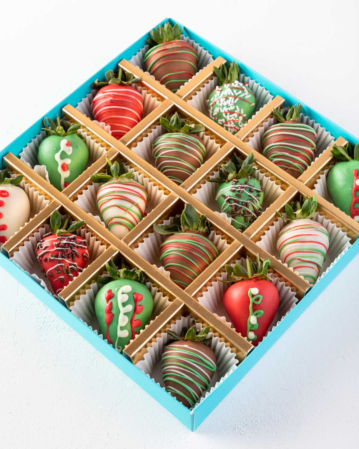 16pcs Xmas Strawberries