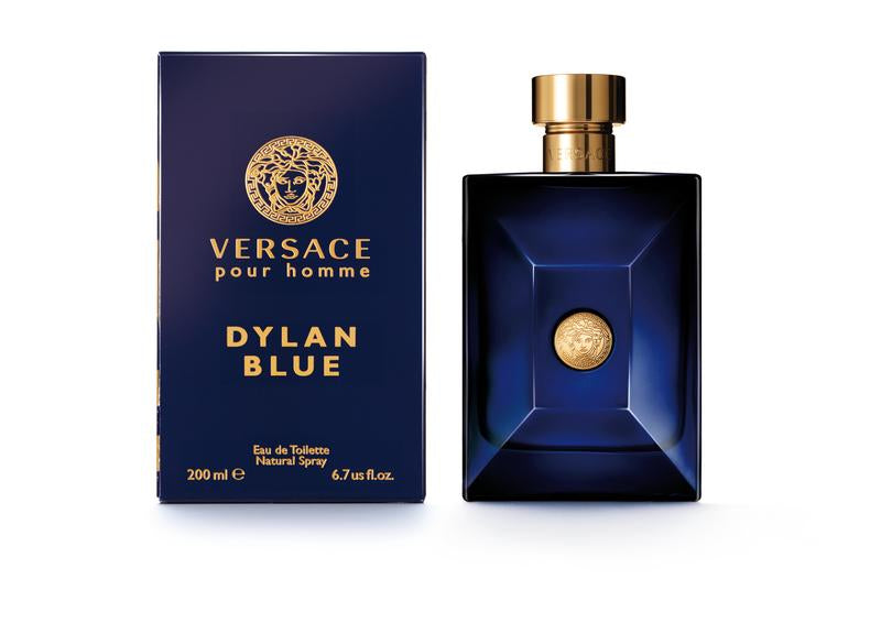 Versace Pour Homme Dylan Blue For Men Eau De ToilettePerfumes & FragrancesA strong, masculine fragrance, Dylan Blue encapsulates the sensual scents of the Mediterranean. The fragrance with strong aquatic notes is refreshed with citrus hints of bergamot an