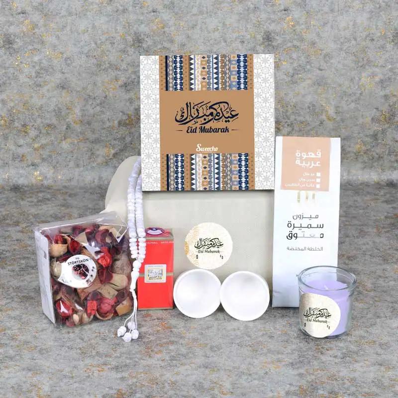 Eid Wishes Dates And Coffee HamperGifts and HampersProduct Description Assorted Stuffed Dates Box 16 Pcs By SweechoÊ 1 Prayer Beads Assorted Color 1 Swiss Arabia Oud Oil Arabic Coffee 100gm 2 Small Coffee Shots Cups 1 Scented Jar Candle 1 Potporry Pack Ar