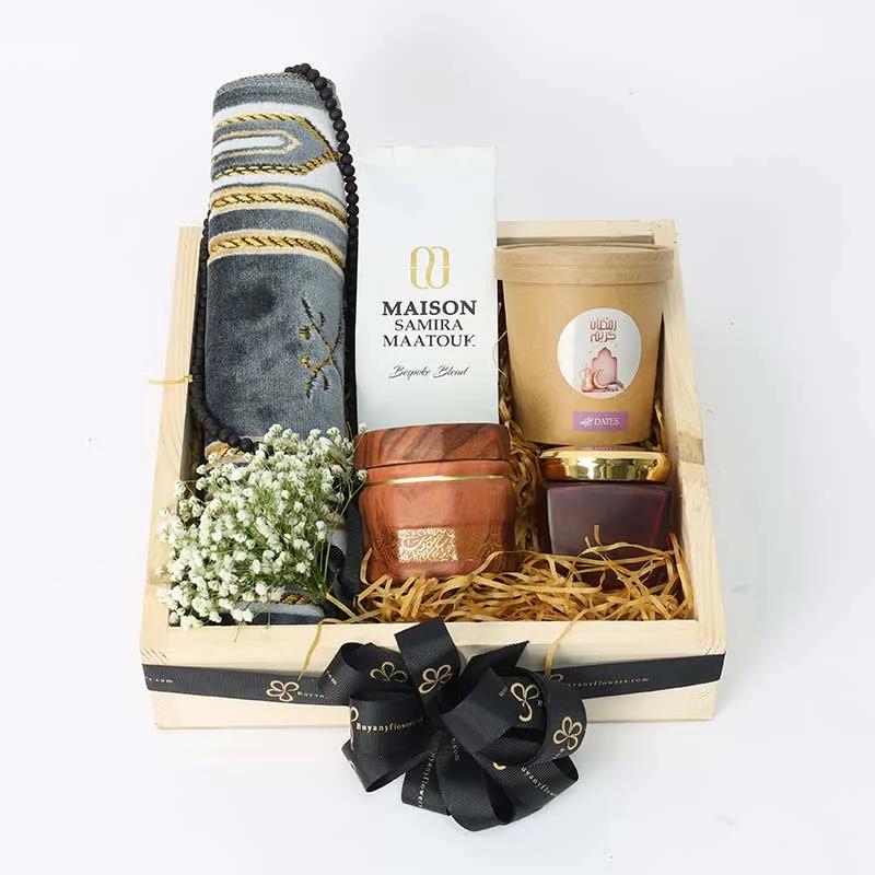 Ramadan Coffee And Pray HamperGifts and HampersProduct Description Medjool Dates in Box 200 gms Arabic Coffee 100gm 1 Box Bakhoor 1 Bakhoor Burner 1 Prayer Matt(Assorted) 1 Prayer Beads(Assorted) 1 Small Bunch Gypso Arranged in a Square Wooden Tray