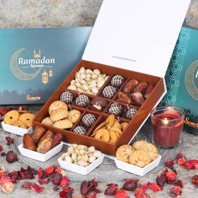 Ramadan Delight Gift Box GreenGifts and HampersGifts Includes: Premium Truffle Chocolates 9 Pcs Pistachio 100gm Approx Plain Dates 80gm Approx Mamoul Dates 100gm Approx Baked Pretzos 60gm Approx Arranged in a Gift Box