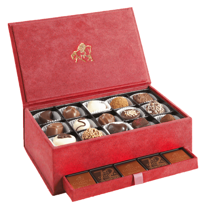 Godiva Small Royal Box - RedChocolate & ConfectioneryThe finest of GODIVA's chocolates have been selected in these editions. The delicious recipes made with the finest ingredients reflect GODIVA's Chefs Chocolatier strong know-how. Discover smooth ganache