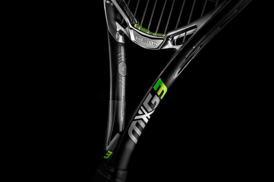 MXG 3EquipmentsDesigned like no other for those who play like no other: With MxG, the MxG 3 features the first racquet technology that combines precision-injected Magnesium and Graphene to provide the ultimate balance of power and control like no other ra