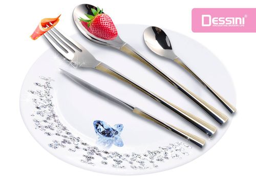 Dessini 135 Pcs High Quality Stainless Steel Cutlery Set - Gold/SilverKitchen Storage24 Dinner Spoon 24 Dinner Fork 12 Tea Spoon 12 Cake Spoon 12 Fruit Knife 12 Coffe Spoon 12 Ice Spoon 12 Ice Cream Spoon 2 Honey Spoon 1 Butter Knife 1 Vegetable Spoon 1 S