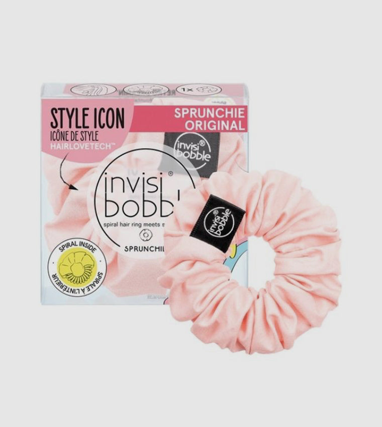 IB SPRUNCHIE Retro Dreamin Paint no Mountain HighHair CareCreate your perfect retro hair style with invisibobble’s limited SPRUNCHIE from the Retro Dreamin’ Collection. With spiral technology inside, this scrunchie provides a strong hold while being gentl