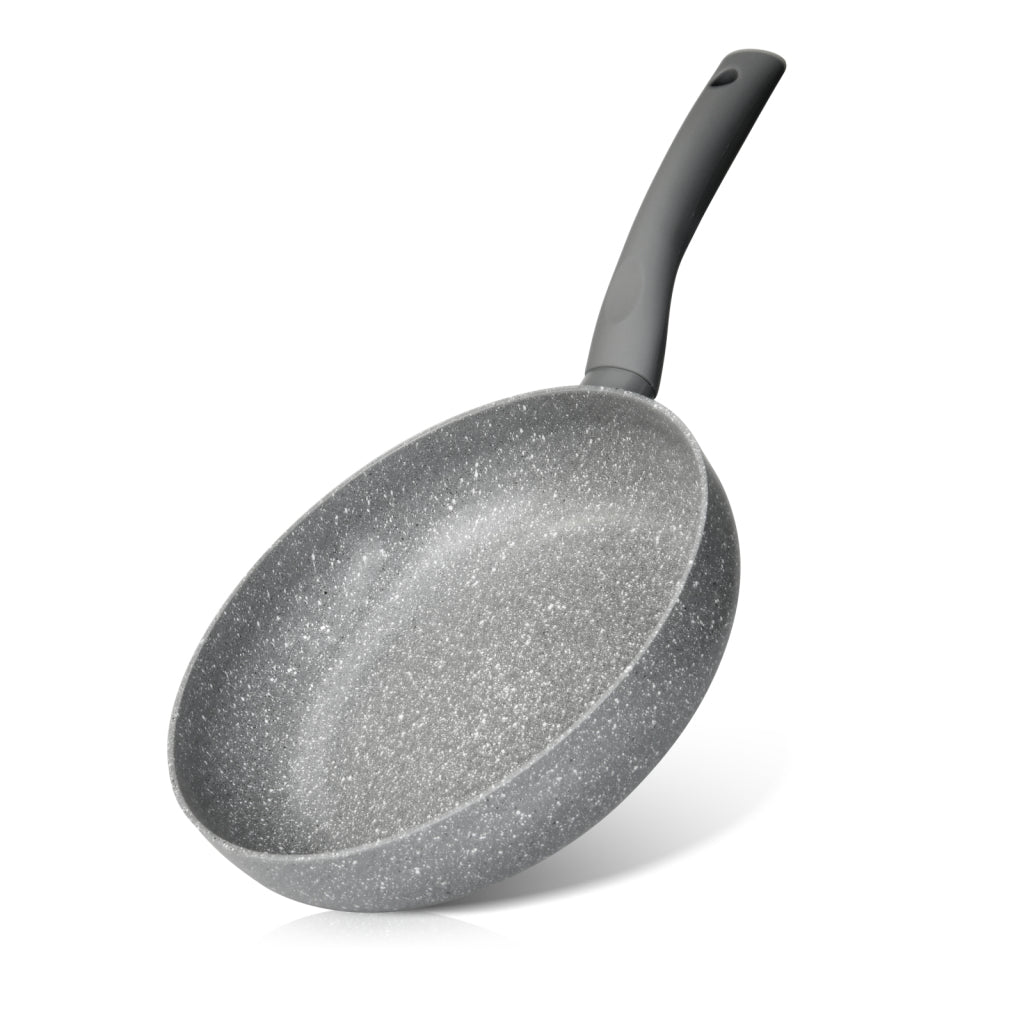 FISSMAN Deep Frying Pan VULCANO 28x7cm with Induction Bottom Aluminium with Non-Stick CoatingKitchen Storage4700 Deep frying pan VULCANO 28x7 cm with induction bottom (aluminium with non-stick coating) Cooking can be more than just a daily duty, but also