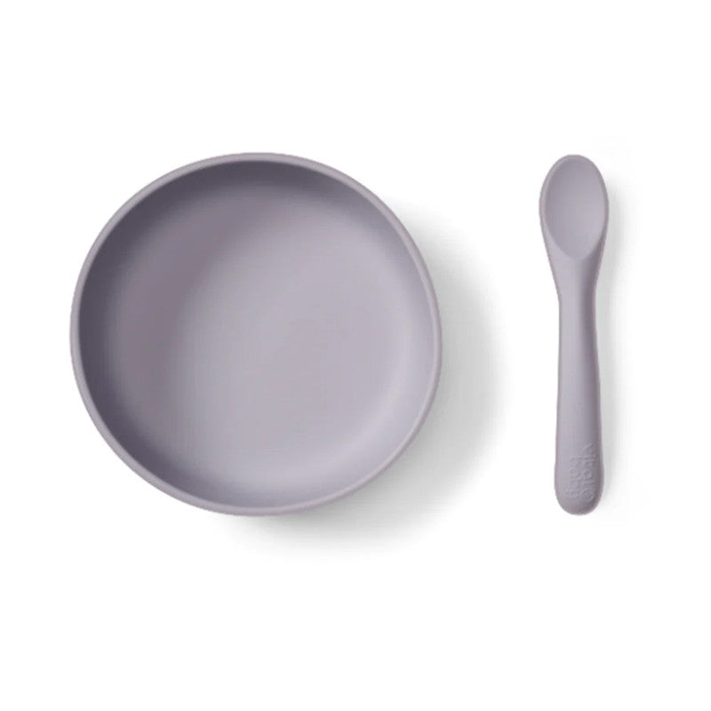 Vital Baby NOURISH Silicone Suction Bowl Set - Dusky MauveNursing & FeedingMealtimes can be mess and stress-free with the NOURISH silicone suction bowl set. The super strong suction pad helps to prevent tips, spills, splats and tears at mealtimes. Scooped
