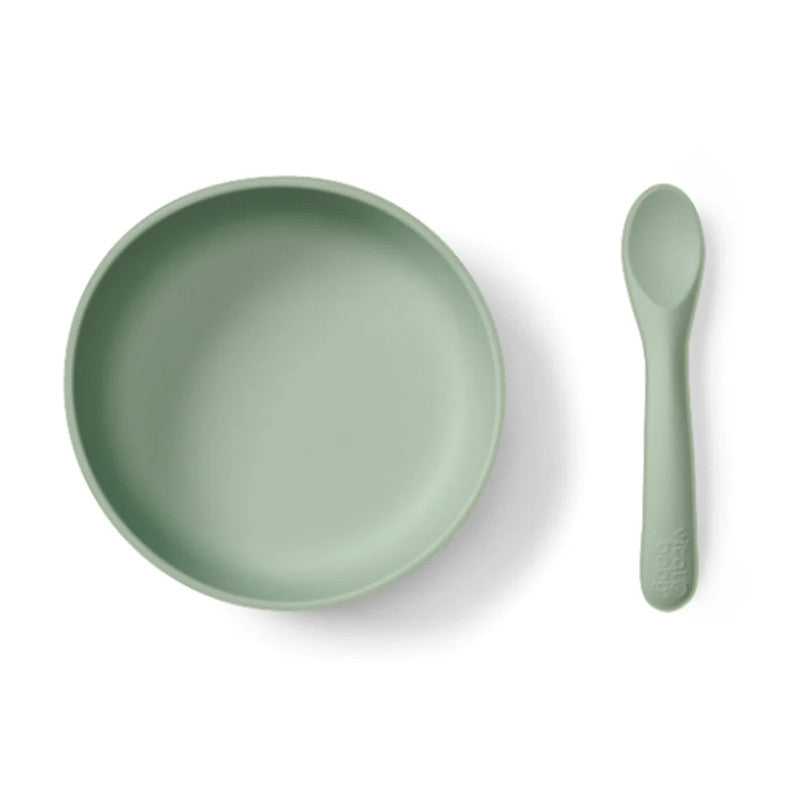 Vital Baby NOURISH Silicone Suction Bowl Set - Crushed MintNursing & FeedingMealtimes can be mess and stress-free with the NOURISH silicone suction bowl set. The super strong suction pad helps to prevent tips, spills, splats and tears at mealtimes. Scoope