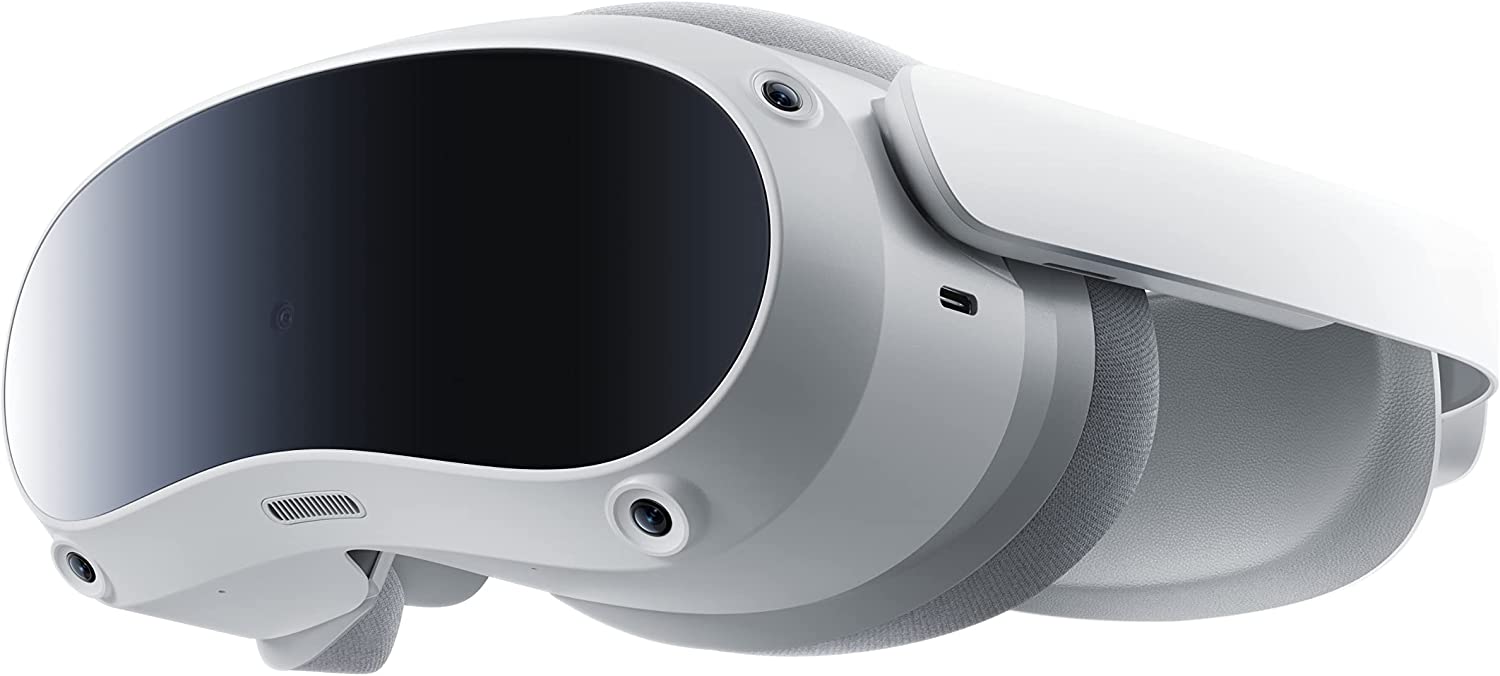 PICO 4 All-in-One VR HeadsetIt might be small, but wearing it makes a big difference Balanced design, easy to wearThe balanced design means that the weight of the PICO 4 is evenly distributed to the front and the rear. The center of gravity fits snugly up