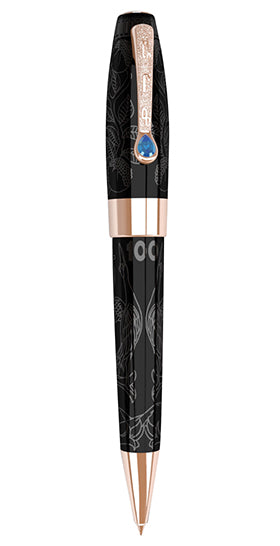 Montegrappa Standard Edition Erebouni “KRAGAN” PenCollectiblesThe Erebouni KRAGAN (the Armenian word for Literary) an unlimited edition of fountain pen, rollerball, and ball pen in black etched resin with Rose Gold trim. Design in the wake of the classic