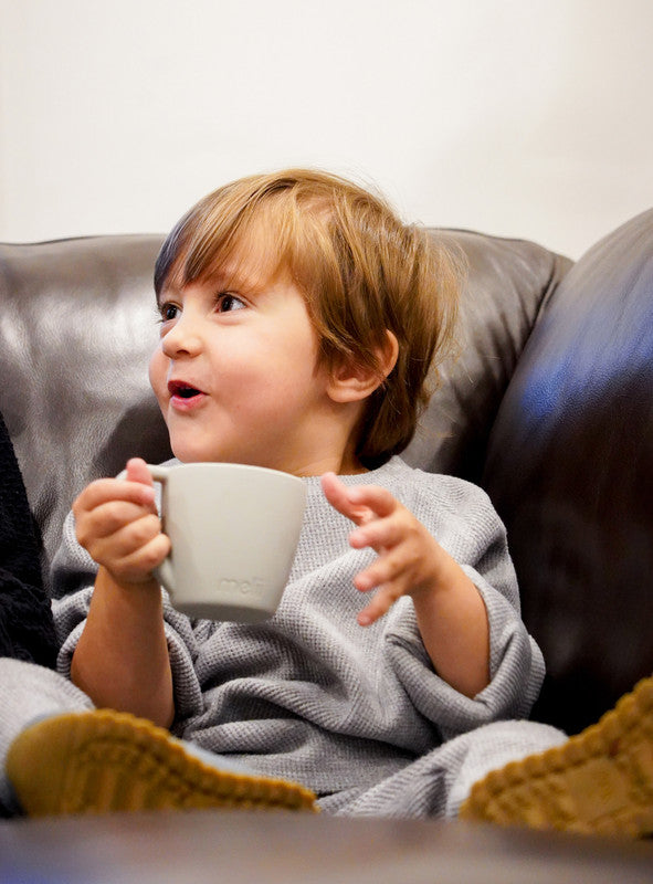 Melii Silicone Bear Mug - 2 Pack (Pink & Grey)Nursing & FeedingWe are parents whose energy is fueled by an abundance of caffeine! This mug was designed for kids who love to pretend that they’re drinking coffee just like grownups (let’s be honest it’s hot