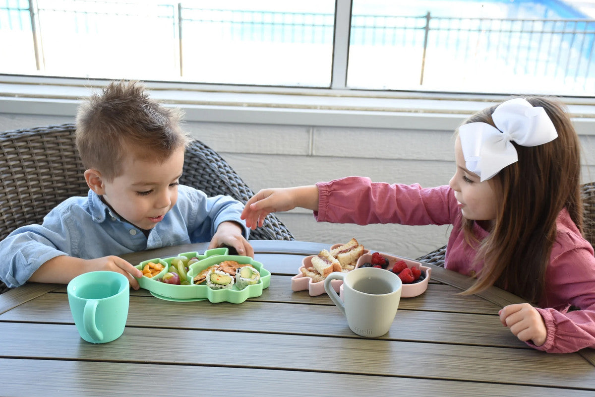 Melii Divided Silicone Suction Plate - Pink UnicornNursing & FeedingOur silicone suction plate aims to make meal time a little less stressful and a lot more fun! Place the plate on a flat surface and let the suction do its magic – the plate will stick to