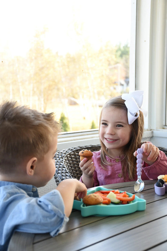 Melii Divided Silicone Suction Plate - Turquoise SharkNursing & FeedingOur silicone suction plate aims to make meal time a little less stressful and a lot more fun! Place the plate on a flat surface and let the suction do its magic – the plate will stick