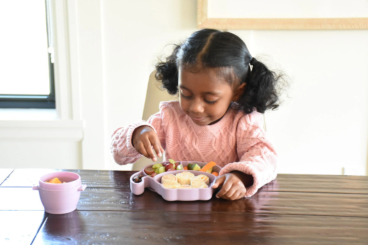 Melii Divided Silicone Suction Plate - Purple CatNursing & FeedingOur silicone suction plate aims to make meal time a little less stressful and a lot more fun! Place the plate on a flat surface and let the suction do its magic – the plate will stick to th