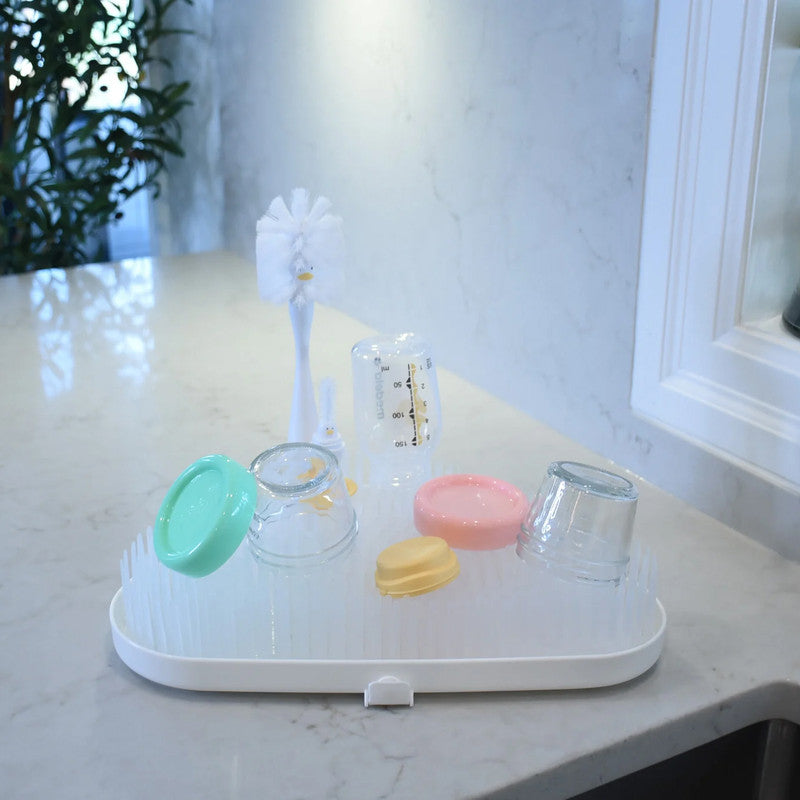 Melii Drying Rack - White CloudNursing & FeedingFrom baby bottles, nipples, pacifiers, and breast pump parts, to cutlery and sippy cups, our drying rack is perfect for drying all your baby, toddler and kid’s feeding necessities. Make cleaning up after fee