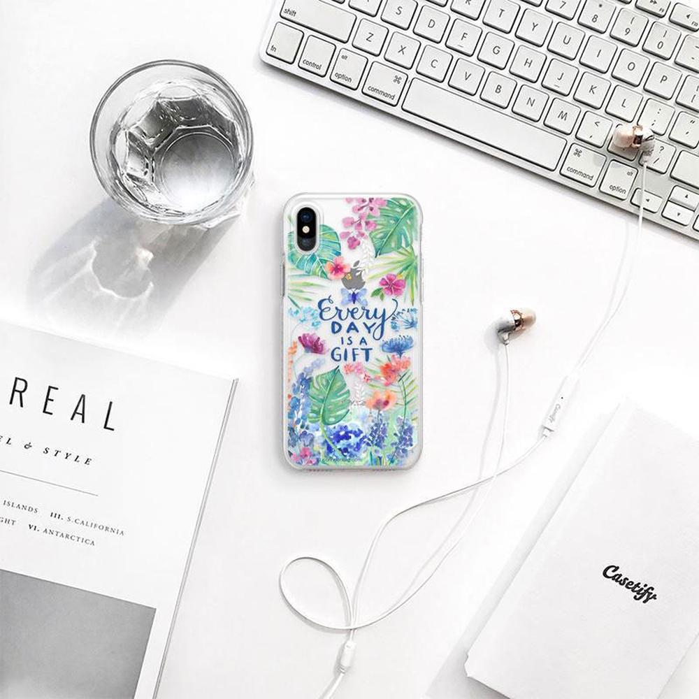 Casetify - Snap Case Everyday is a Gift for iPhone XS/X