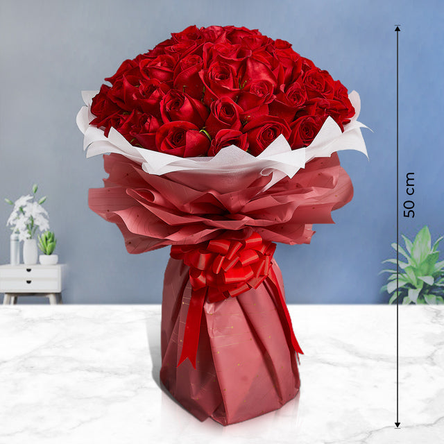 Grand Red RosesFlowers50 Red Roses Red and White Wrapping Bouquet Height - 50 cm
