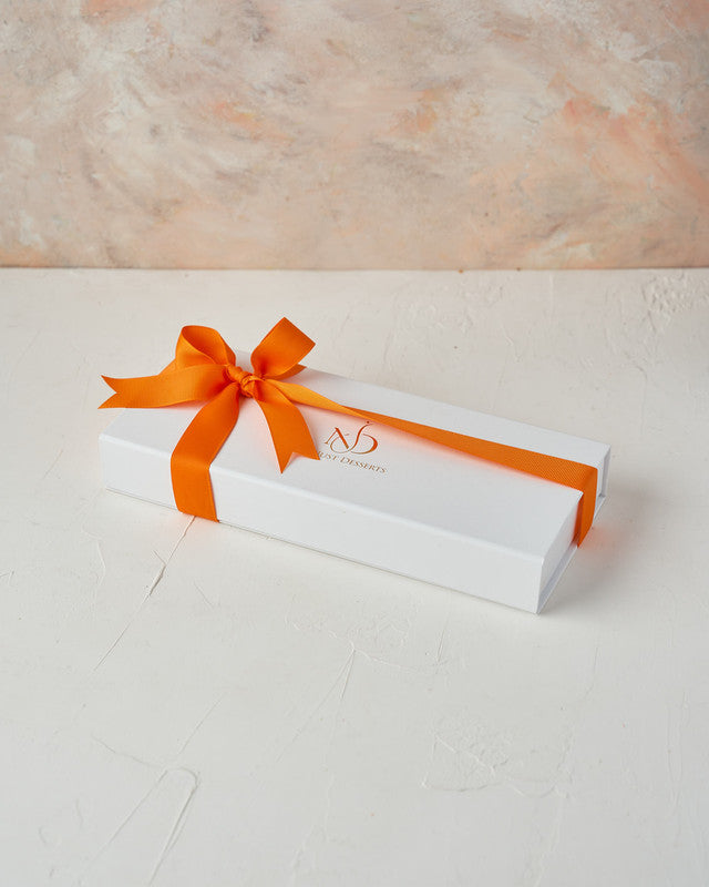 10 Easter Theme ChocolatesChocolate & ConfectioneryYour Gift Contains: • Belgian Milk chocolate in Easter theme • Flavor: Hazelnut and Biscoff • Weight of the chocolate: 180gms • Box Size: 12x28.5x4cm Handling and Storage • Keep away from direct heat and