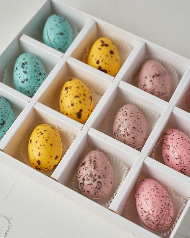 12 Spring Color Easter EggsChocolate & ConfectioneryYour Gift Contains: • 12 pieces Spring theme Belgian chocolate Easter Eggs • Weight: 300 grams approx. • Box Size: 24x18x3.5cm Handling and Storage • Keep away from direct heat and sunlight • Best stored
