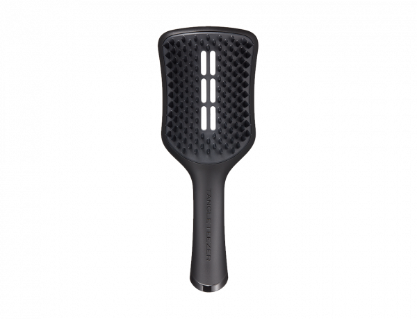 Easy Dry & Go Large Black / BlackHair CareEasy Dry & Go Jet Black Large Large Size Ideal for long and wavy hair types, our large vented blow-dry hairbrush guarantees natural volume, smoothness and serious shine in no time, and in this Jet Black shade, it’