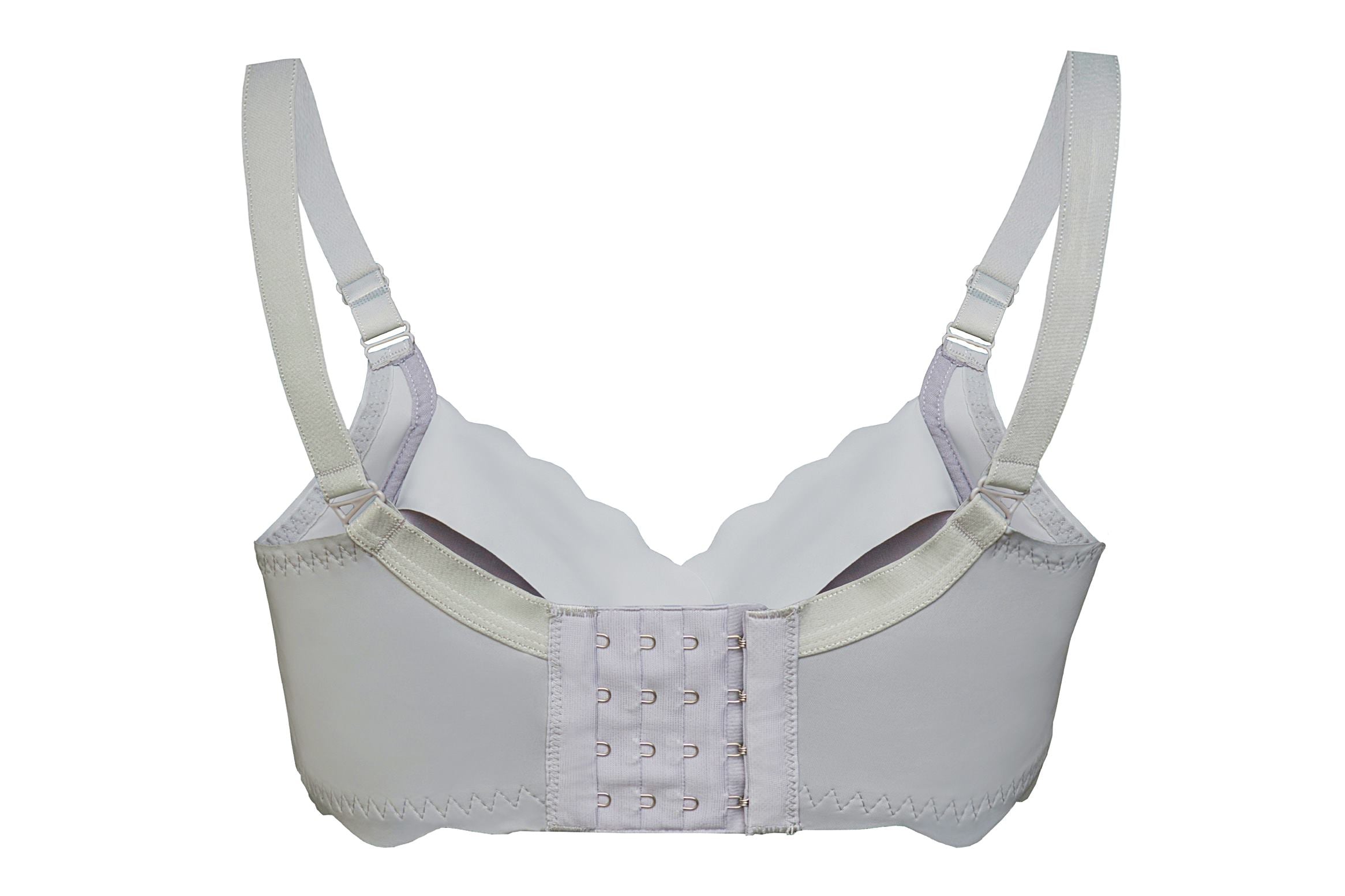 Okus - Seamless Nursing BraNursing & FeedingSeamless design to reduce friction. Soft, breathable cotton, comfortable and wire free design for added comfort .4 rows back closure.It has cups with flaps that can be easily opened to provide access to your bre