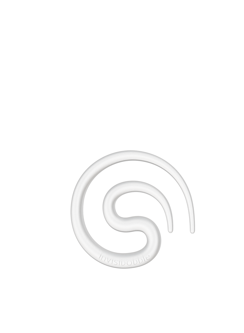 Invisibobble BUNSTAR Ice Ice LadyHair CareThe invisibobble BUNSTAR revolutionises the Messy Bun. Thanks to the unique 3D shape, application is quick and easy. The special shape also ensures a strong hold without pulling or pulling. The matt finish ensures