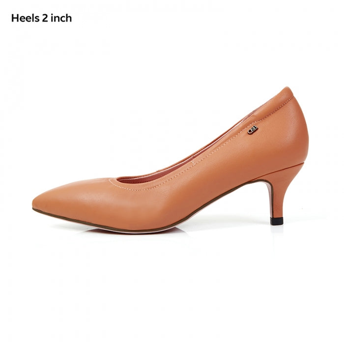 Diana Heel 2 Inc Latte brownFootwearThe pointed heels which is 2 inches tall. This pointed design is perfect for good looking feet. We guarantee the softness because it made from lambskin. You can wear it all day long. Let the Diana add some chic to your
